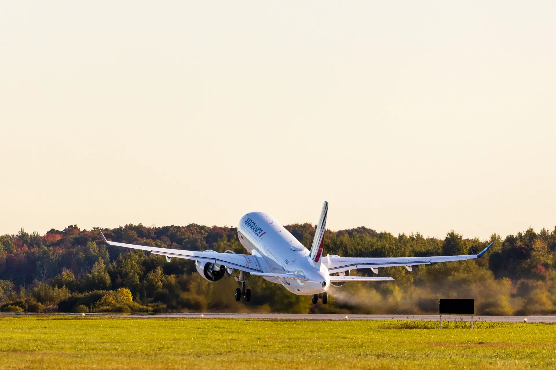 A220 Air France au décollage